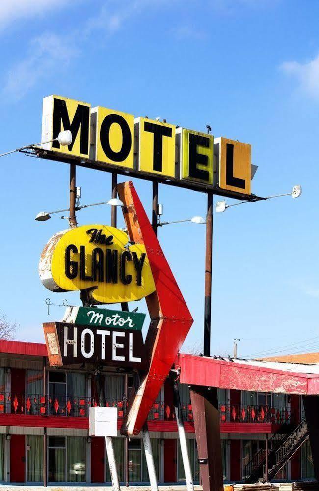 Glancy Motel Clinton Exteriör bild